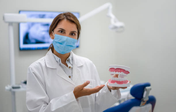 Best Cracked Tooth Emergency Dentist  in Martins Additions, MD